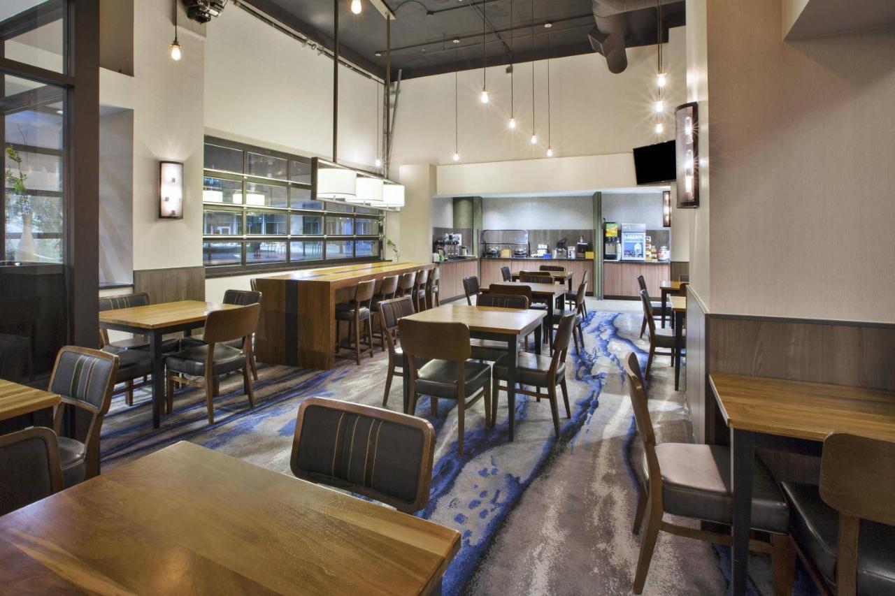 Fairfield Inn & Suites By Marriott Milwaukee Downtown Eksteriør bilde