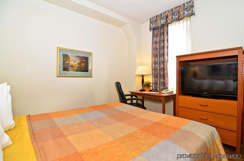 Fairfield Inn & Suites By Marriott Milwaukee Downtown Rom bilde