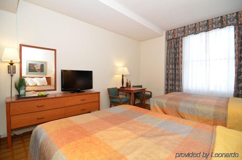 Fairfield Inn & Suites By Marriott Milwaukee Downtown Rom bilde