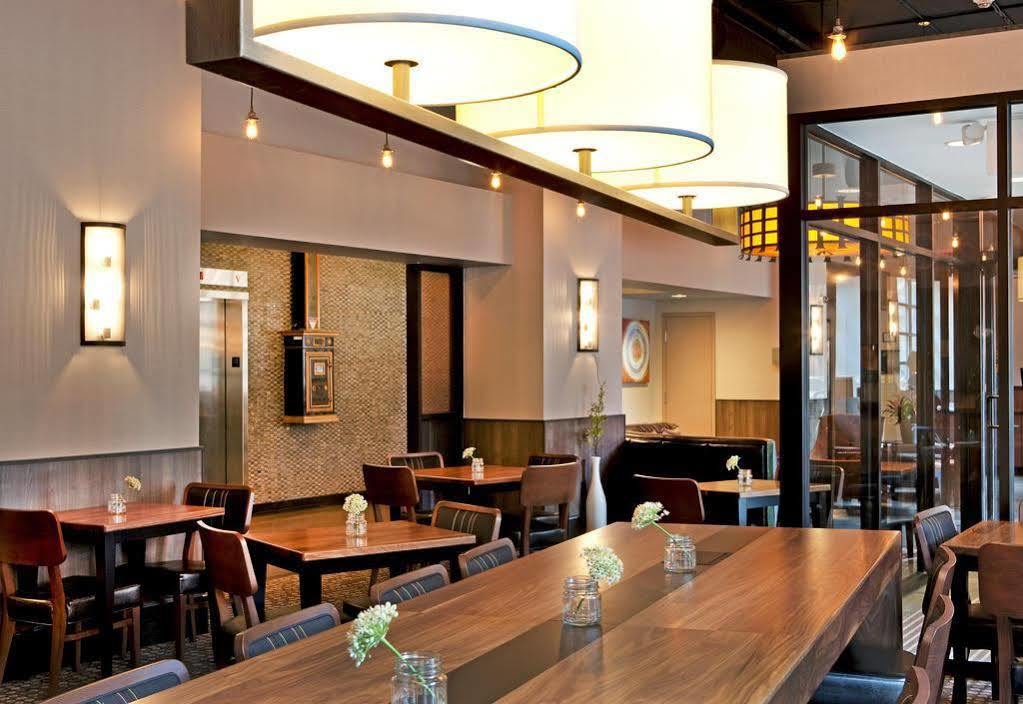 Fairfield Inn & Suites By Marriott Milwaukee Downtown Eksteriør bilde