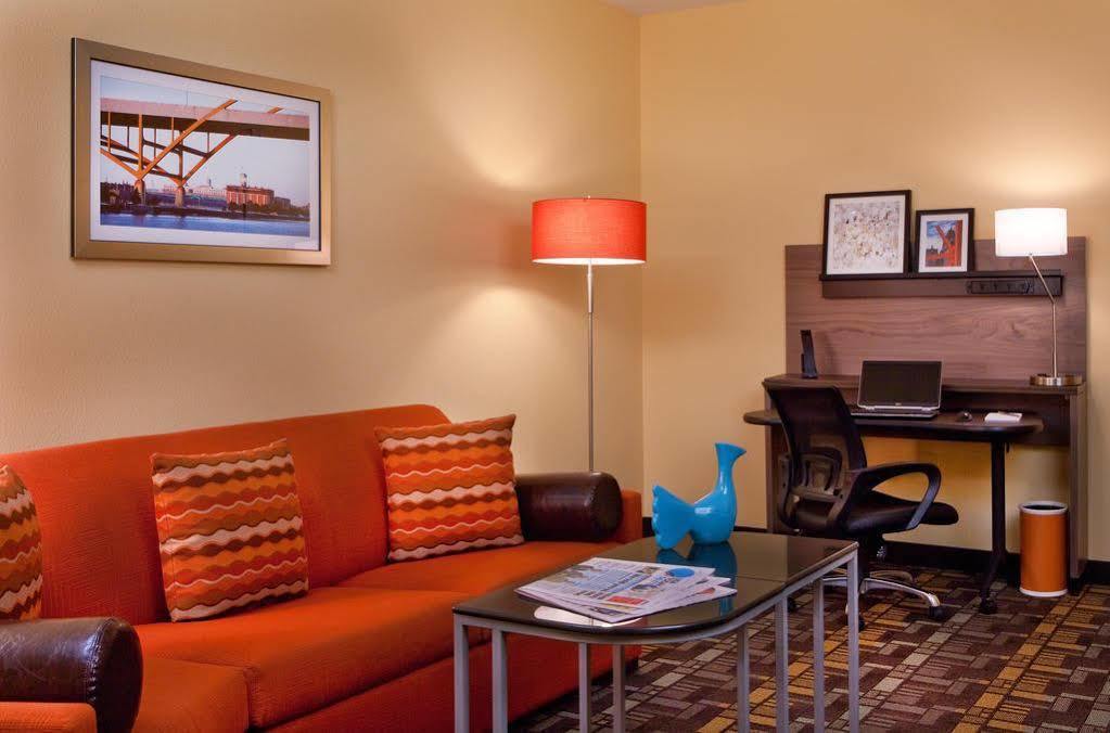 Fairfield Inn & Suites By Marriott Milwaukee Downtown Eksteriør bilde